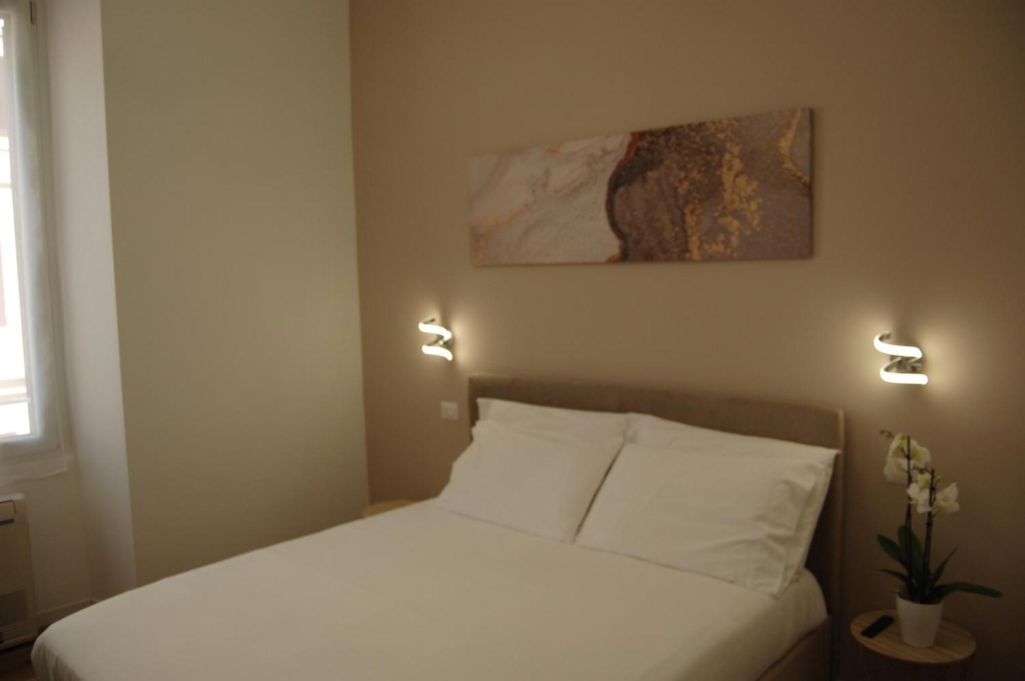 Belltower Elegans Hotel Rome Exterior photo